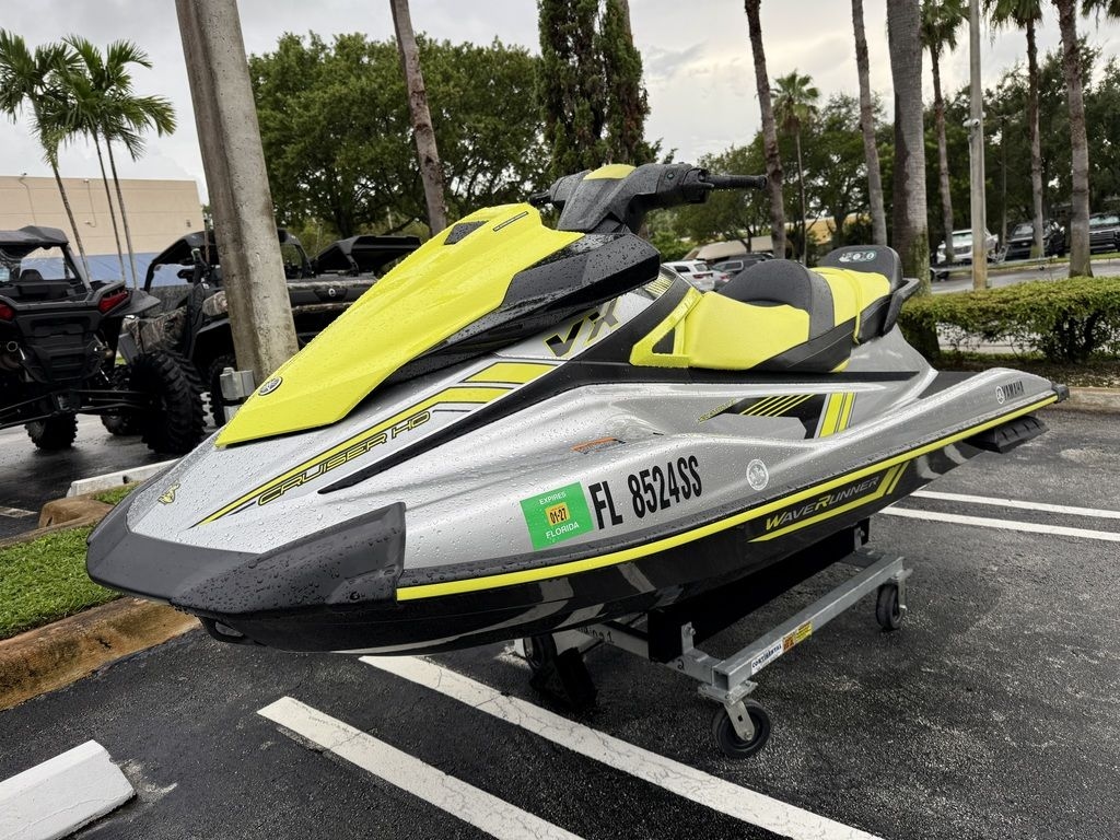 2020 Yamaha VX Cruiser HO - Sold Boat