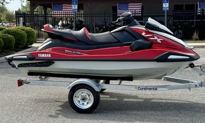 BOATZON | Yamaha VX Cruiser with Audio 2026