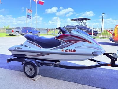 BOATZON | Yamaha WaveRunner FX Cruiser 2006