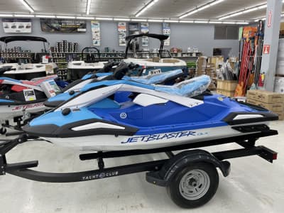 BOATZON | Yamaha WaveRunner JetBlaster DLX 2Up 2026