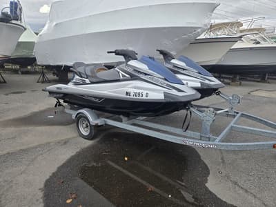 BOATZON | YAMAHA WAVERUNNER VX CRUISER 2016