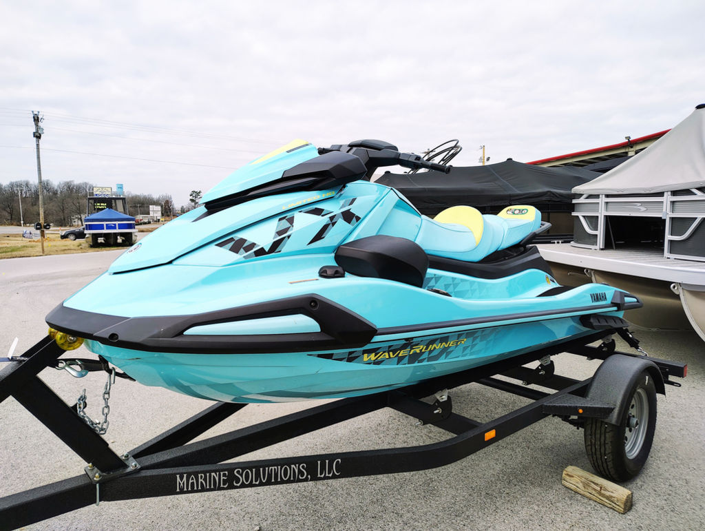 2025 WAVE RUNNER VX LTDHO - Sold Boat