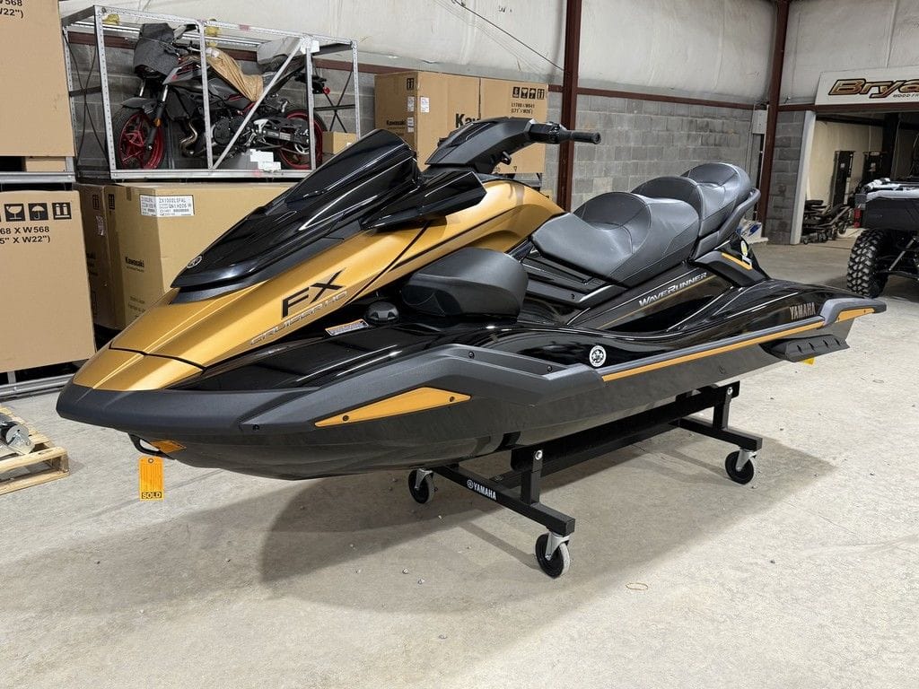 YAMAHA タンク 黒/金 New Yamaha WaveRunners FX Cruiser HO 2025 for sale in Gadsden