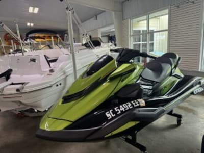 BOATZON | Yamaha Waverunners FX Cruiser SVHO with Audio 2024