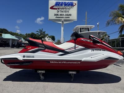 BOATZON | Yamaha WaveRunners FX HO 2021