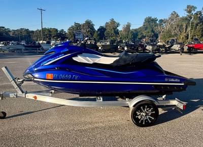 BOATZON | Yamaha WaveRunners GP SVHO 2024
