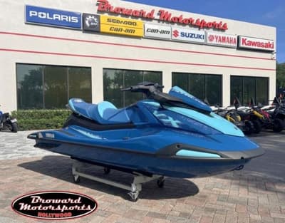 BOATZON | Yamaha WaveRunners VX Cruiser 2026