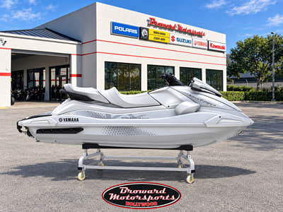 BOATZON | Yamaha WaveRunners VX Cruiser HO 2027