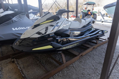 BOATZON | Yamaha Waverunners VX CRUISER HO WAUDIOBLACK 2026