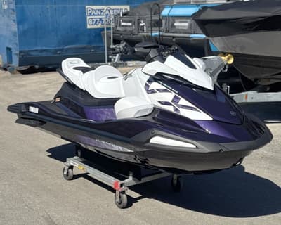 BOATZON | Yamaha WaveRunners VX Cruiser HO with Audio 2026