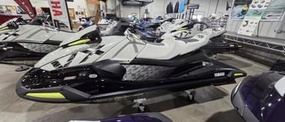 BOATZON | Yamaha WaveRunners VX Cruiser HO with Audio 2026