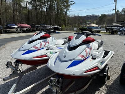 BOATZON | Yamaha WaveRunners VX Cruiser with Audio 2022