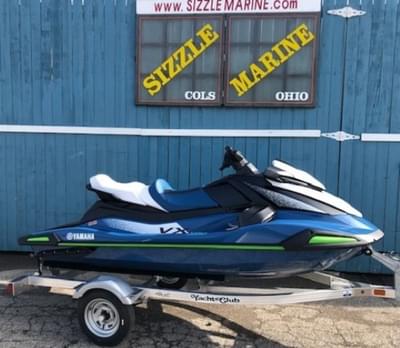 BOATZON | Yamaha WaveRunners VX Cruiser with Audio 2024