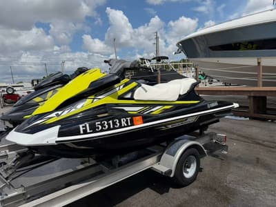 BOATZON | Yamaha WaveRunners VX Deluxe 2019
