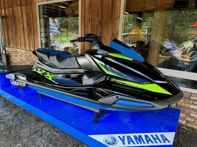 BOATZON | Yamaha WaveRunners VX Deluxe with Audio 2024