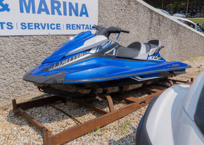 BOATZON | Yamaha WaveRunners VX Limited  Azure Blue 2017