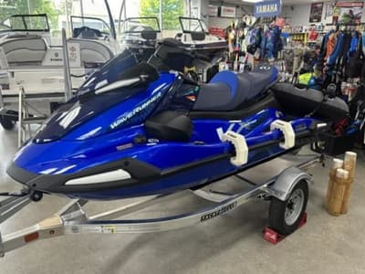 BOATZON | Yamaha WaveRunners VX Limited 2026
