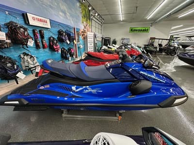 BOATZON | Yamaha WaveRunners VX Limited HO 2026