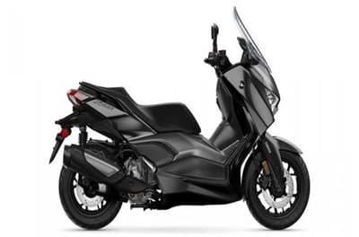 BOATZON | Yamaha XMAX Midnight Black 2025