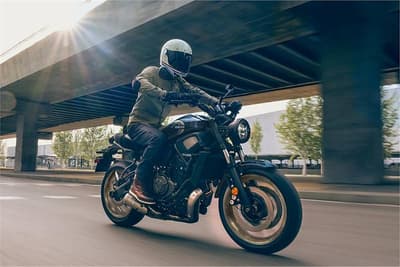 BOATZON | Yamaha XSR700 2025