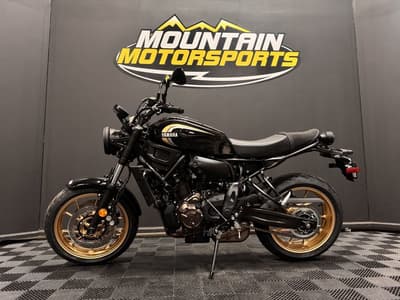 BOATZON | Yamaha XSR700 2026