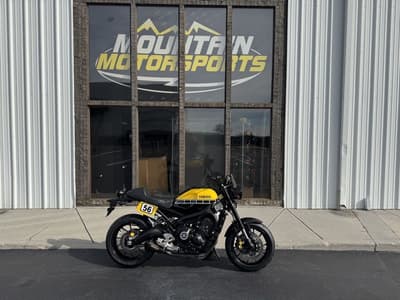 BOATZON | Yamaha XSR900 2016