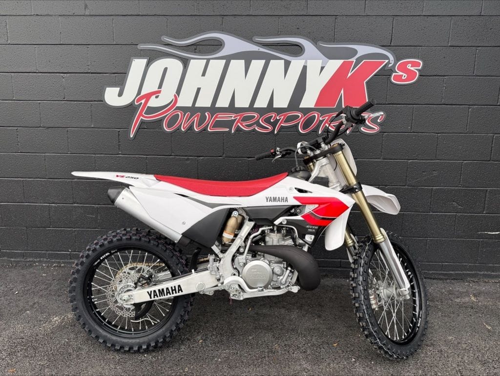 YZ7 新作　SSM 伊勢丹　銀座 New Yamaha YZ250 70th Anniversary Edition 2026 for sale in Bedford