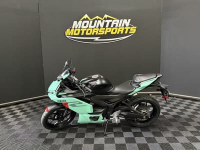 BOATZON | Yamaha YZFR3 2026