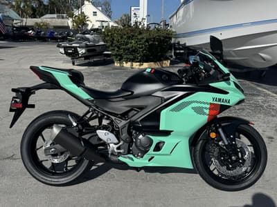 BOATZON | Yamaha YZFR3 2026