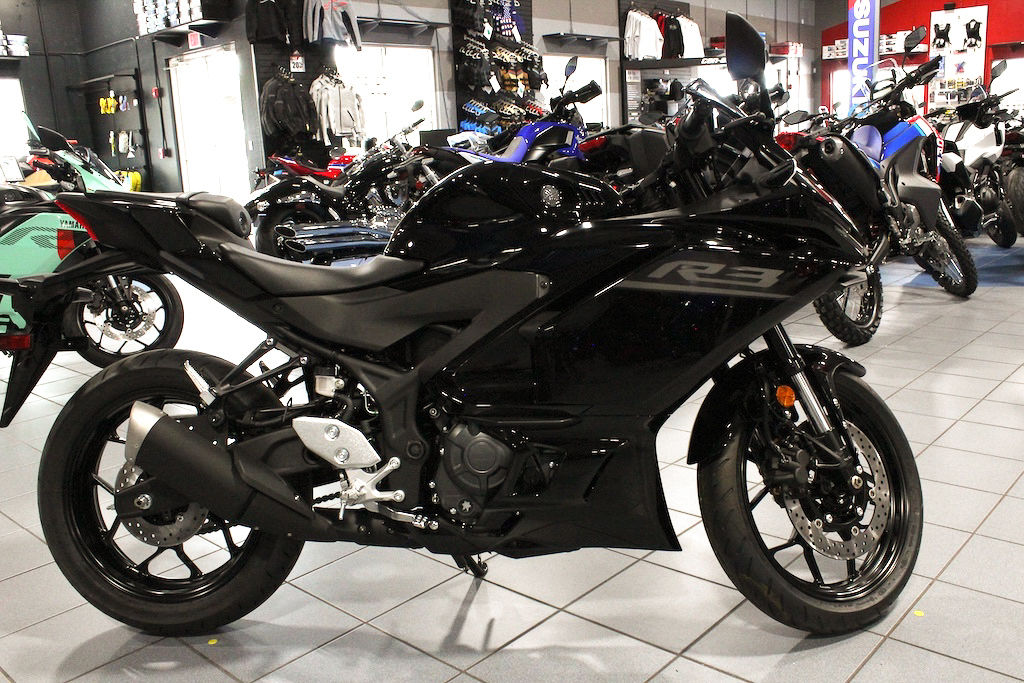 2026 Yamaha YZFR3 - Sold Boat