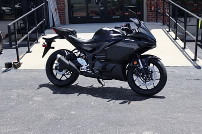 BOATZON | Yamaha YZFR3 ABS 2025