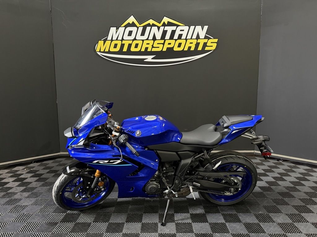 2026 Yamaha YZFR7 - Sold Boat
