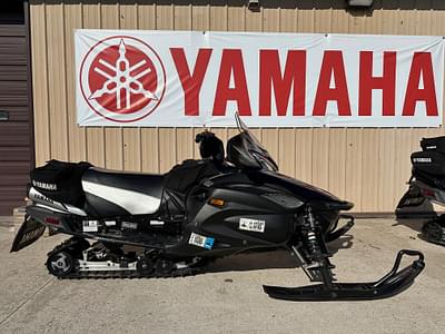 BOATZON | 2006 Yamaha Yamaha RX10 Apex Snowmobile