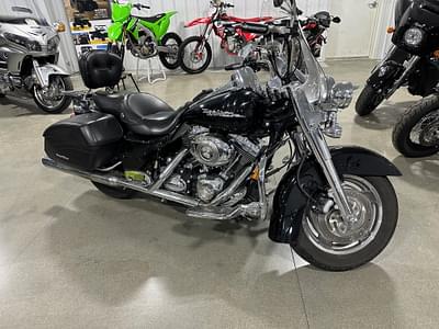 BOATZON | 2007 HarleyDavidson ROAD KING CUSTOM