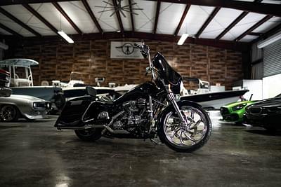 BOATZON | 2009 HarleyDavidson Street Glide