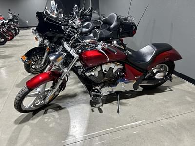 BOATZON | 2010 Honda SABRE Base  Candy Red