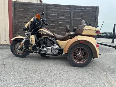 BOATZON | 2014 HarleyDavidson TRI GLIDE ULTRA