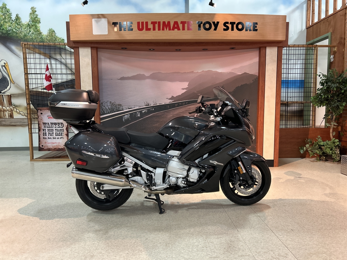2015 Yamaha Yamaha FJR1300ES 2015 - Sold Boat