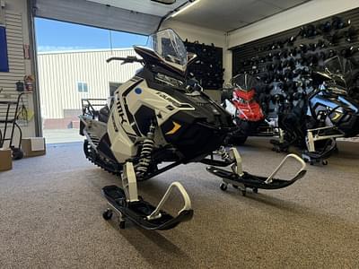 BOATZON | 2018 Polaris 600 Voyageur 144