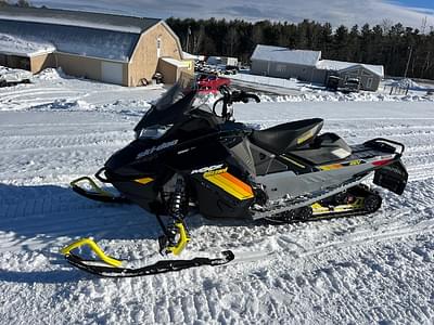 BOATZON | 2019 SkiDoo MXZ Blizzard 850 ETEC Black  Hyper Silver