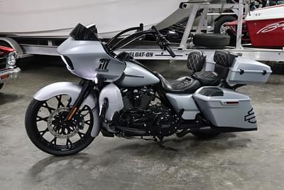 BOATZON | 2020 HarleyDavidson Road Glide Special  Special Edition Color