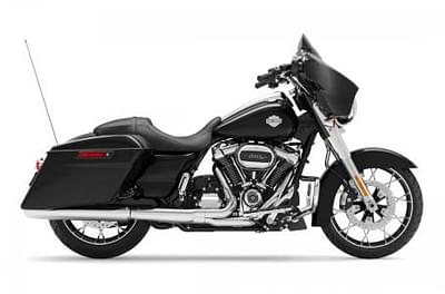 BOATZON | 2021 HarleyDavidson STREET GLIDE