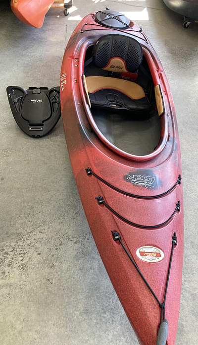 BOATZON | 2022 Old Town Canoes and Kayaks Loon 106