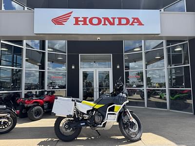 BOATZON | 2023 Husqvarna Motorcycles Norden 901