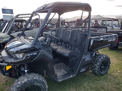 BOATZON | 2024 CanAm DEF XT HD10 BK