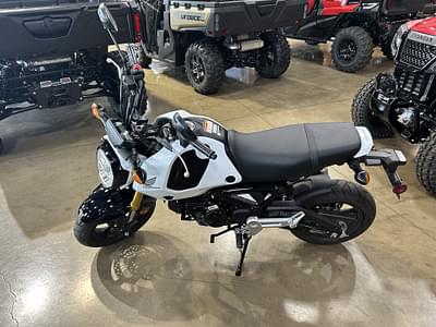 BOATZON | 2024 Honda GROM ABS  Pearl White