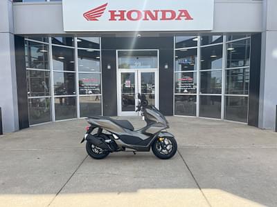 BOATZON | 2024 Honda PCX ABS