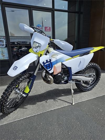 BOATZON | 2024 Husqvarna Motorcycles TE 250