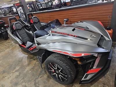 BOATZON | 2024 Slingshot SLINGSHOT R MANUAL