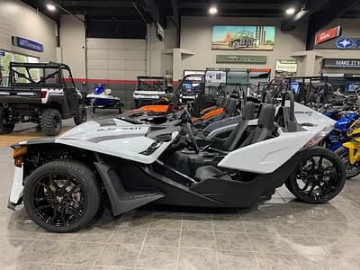 BOATZON | 2024 Slingshot Slingshot S AutoDrive White BOATZON | 2024 Slingshot Slingshot S AutoDrive White
